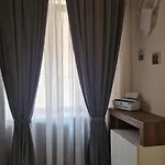 La Dimora Di Parthenope فندق مبيت وإفطار 4*