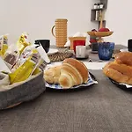 La Dimora Di Parthenope فندق مبيت وإفطار 4*
