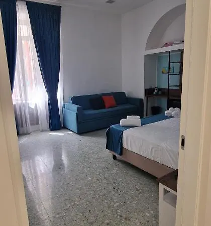 La Dimora Di Parthenope فندق مبيت وإفطار 4*