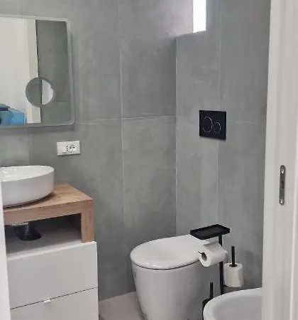 La Dimora Di Parthenope فندق مبيت وإفطار