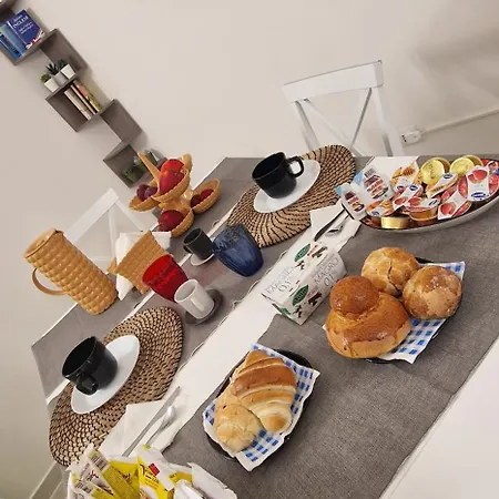 Bed & Breakfast La Dimora Di Parthenope